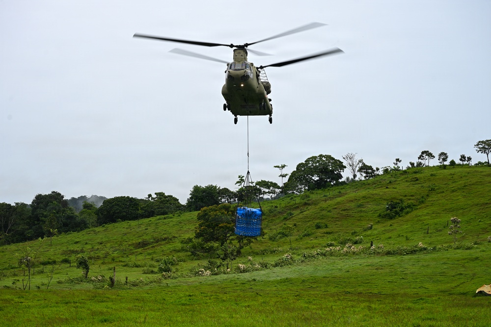 Joint Task Force-Bravo teams up with MINSA and Servicio Nacional Aeronaval to deliver water tanks