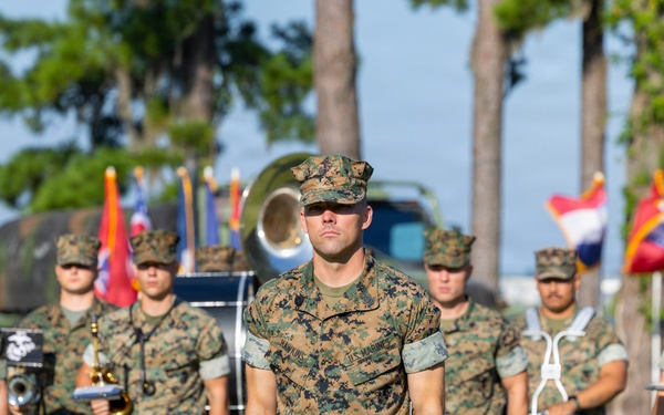 Marine Corps Combat Service Support Schools Change of Command