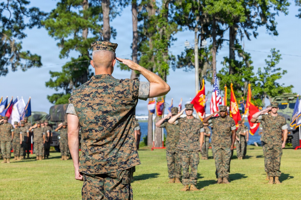 Marine Corps Combat Service Support Schools Change of Command