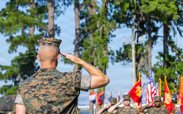 Marine Corps Combat Service Support Schools Change of Command