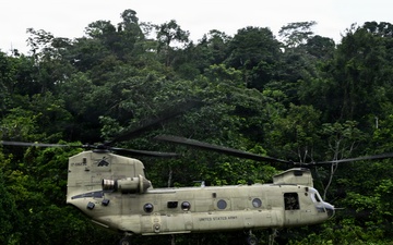 Joint Task Force-Bravo teams up with MINSA and Servicio Nacional Aeronaval to deliver water tanks