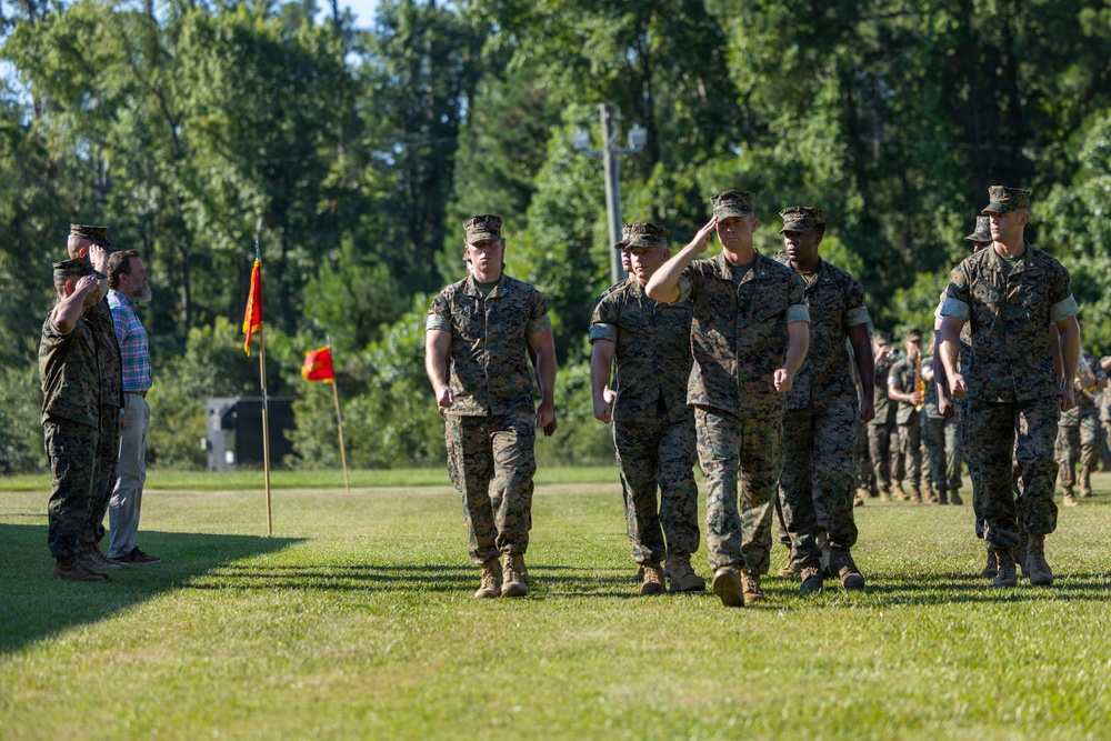 Marine Corps Combat Service Support Schools Change of Command
