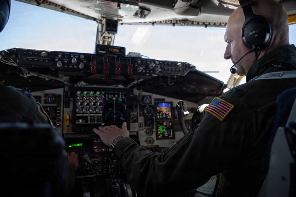 6ARW refuels 2d Bomb Wing