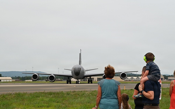 104th Fighter Wing Celebrates Flight Surgeon's Fifteen Years of Service with Fini Flight