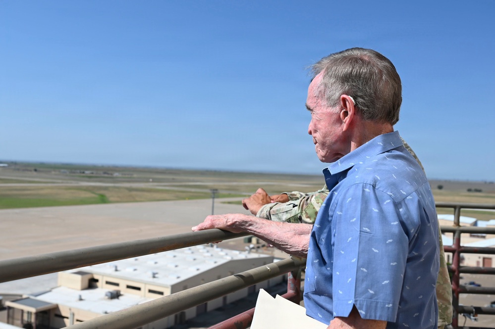 Former ATC Airmen visits Cannon 70 years later