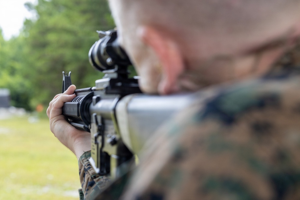 2nd Intelligence Battalion, Headquarters Company Shooting Competition
