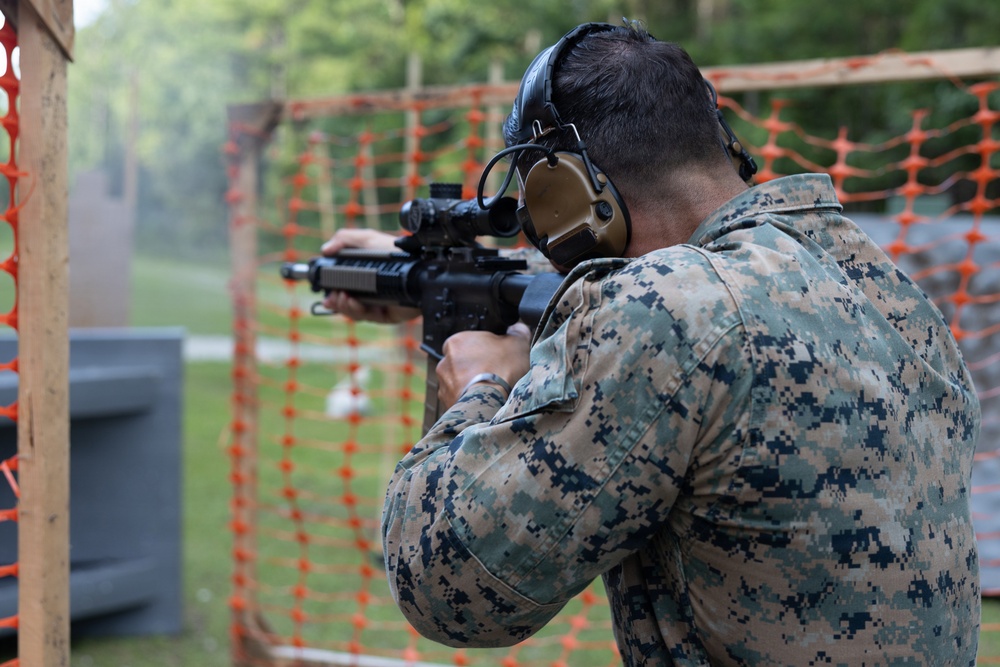 2nd Intelligence Battalion, Headquarters Company Shooting Competition