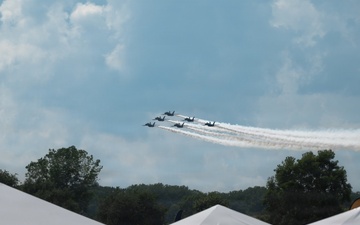 Scott AFB participates in the Spirit of St. Louis Airshow &amp; STEM Expo