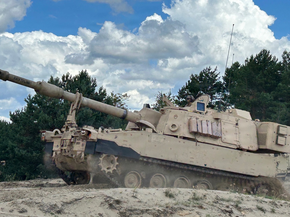 Gunners conduct training on establishing fire capability