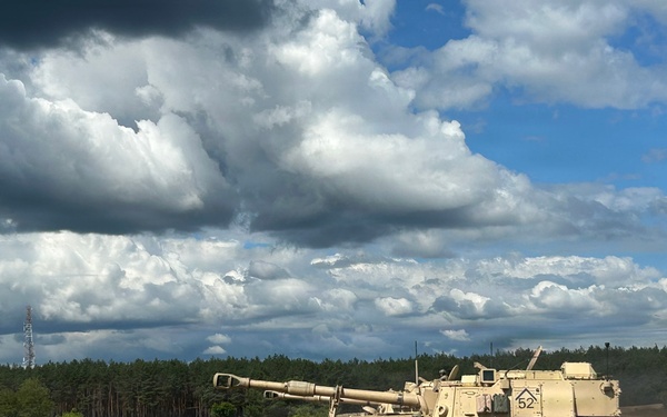 Gunners conduct training on establishing fire capability