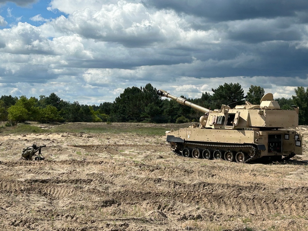 Gunners conduct training on establishing fire capability