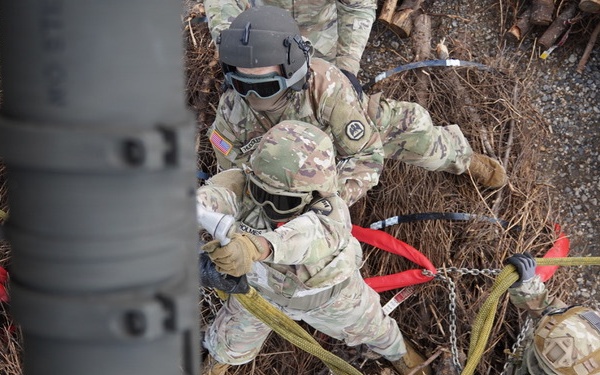 La. Guard supports St. Tammany Parish coastal restoration with Christmas tree drop