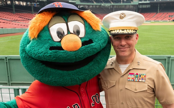 Oath of Enlistment &amp;amp; Re-Enlistment Ceremony at Fenway Park