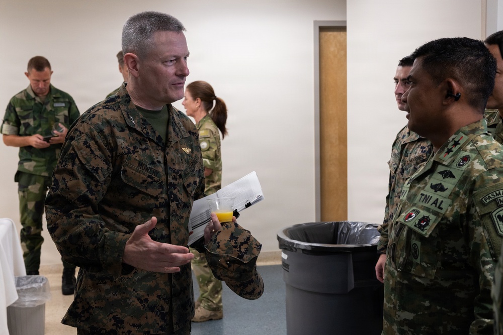 U.S. Marines host multinational military, civilian leaders during RIMPAC