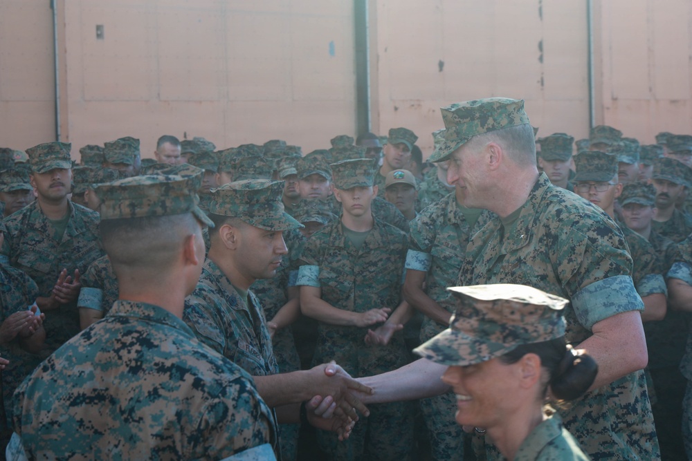 Brig. Gen. Patrick Tiernan visits MALS-24 during RIMPAC