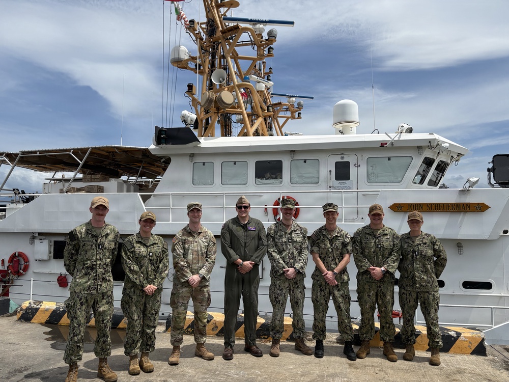 JCE-West meets with U.S. Coast Guard’s Fast Response Cutter crews in Palawan