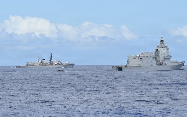 Italian Navy weapons officers visits JS KONGO During RIMPAC 2026