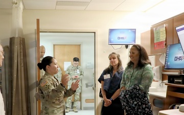 USARPAC commanding general’s spouse visits BDAACH to discuss military family healthcare