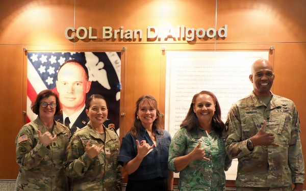 USARPAC commanding general’s spouse visits BDAACH to discuss military family healthcare