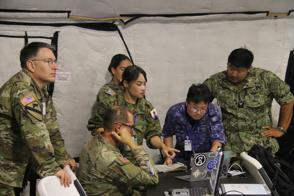 Multinationals participate in humanitarian assistance and disaster relief training during RIMPAC 2026