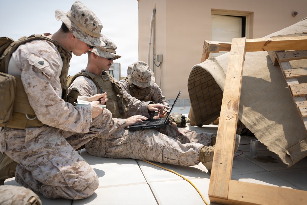 U.S. Marines conduct a satellite communications class