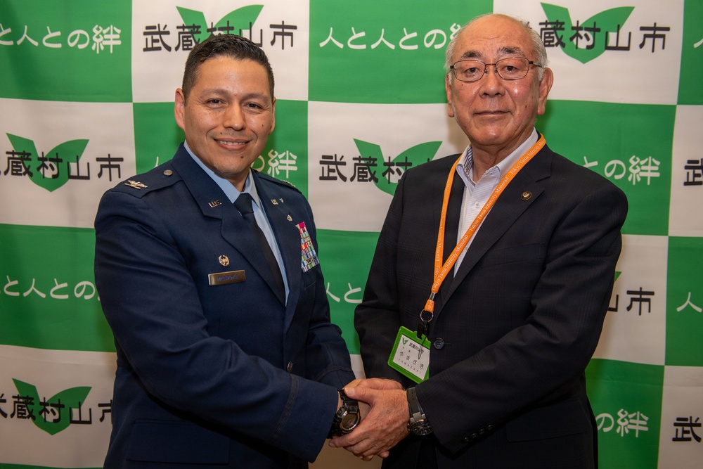 New 374 AW commander visits local mayors