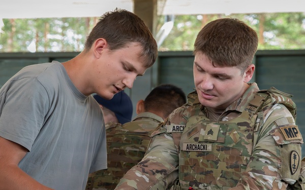 U.S. Soldiers foster connections with Estonian youth