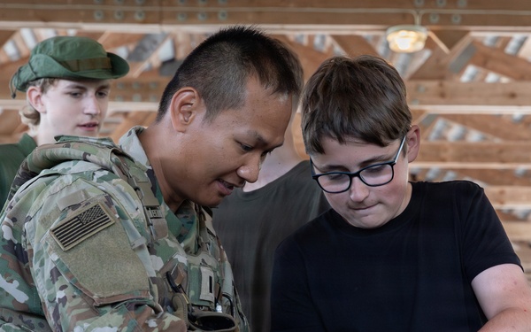 U.S. Soldiers foster connections with Estonian youth