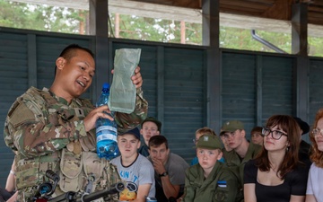 U.S. Soldiers foster connections with Estonian youth