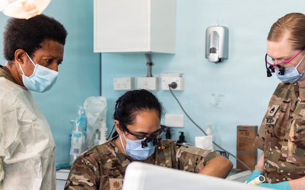 U.S., PNGDF deliver care during Tamiok Strike 26