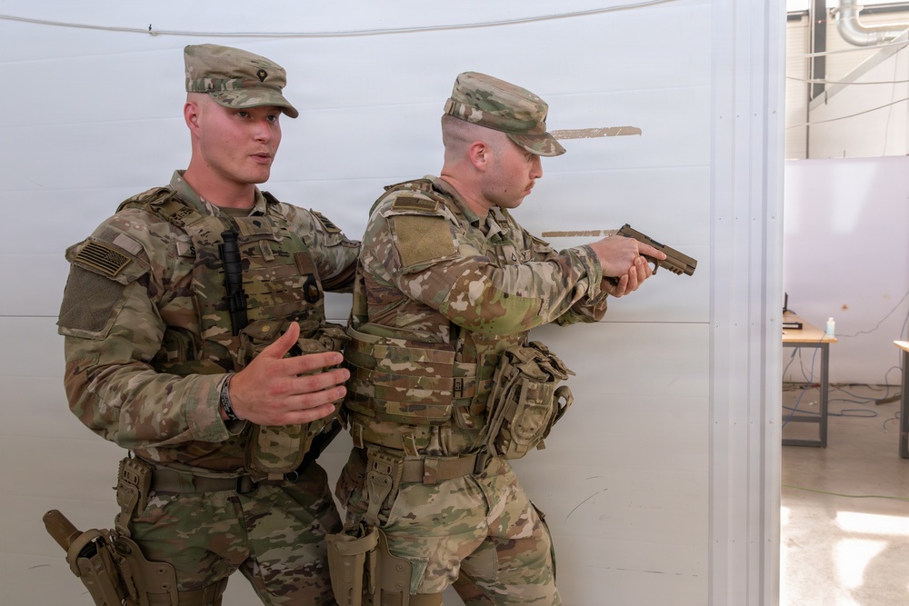 603rd Military Police Company conducts urban operations at Tapa Army Base, Estonia