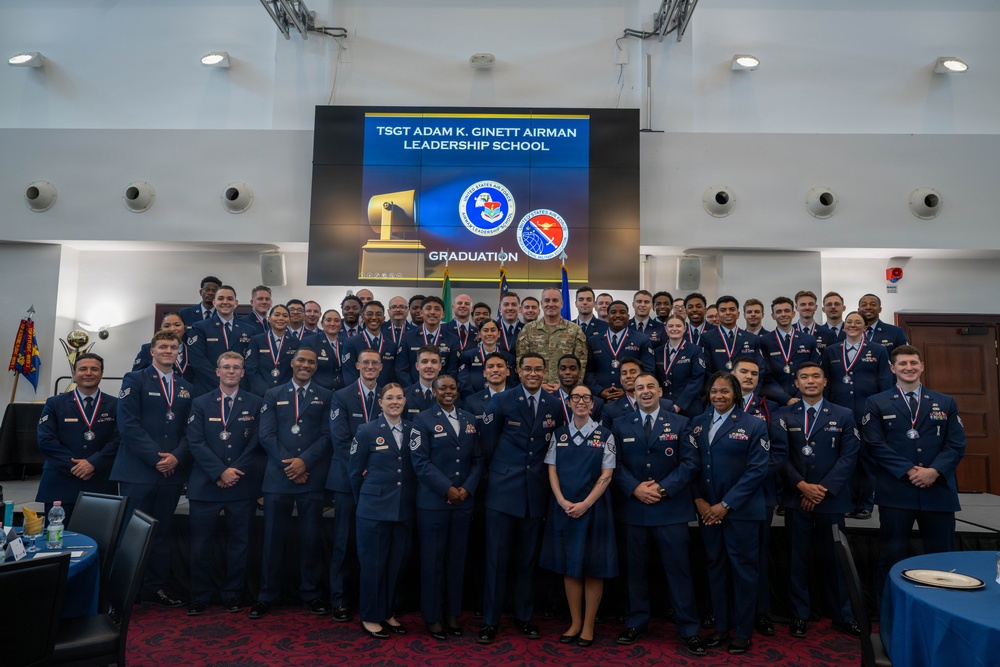 CSAF, CMSAF discuss readiness and quality of life during Aviano visit
