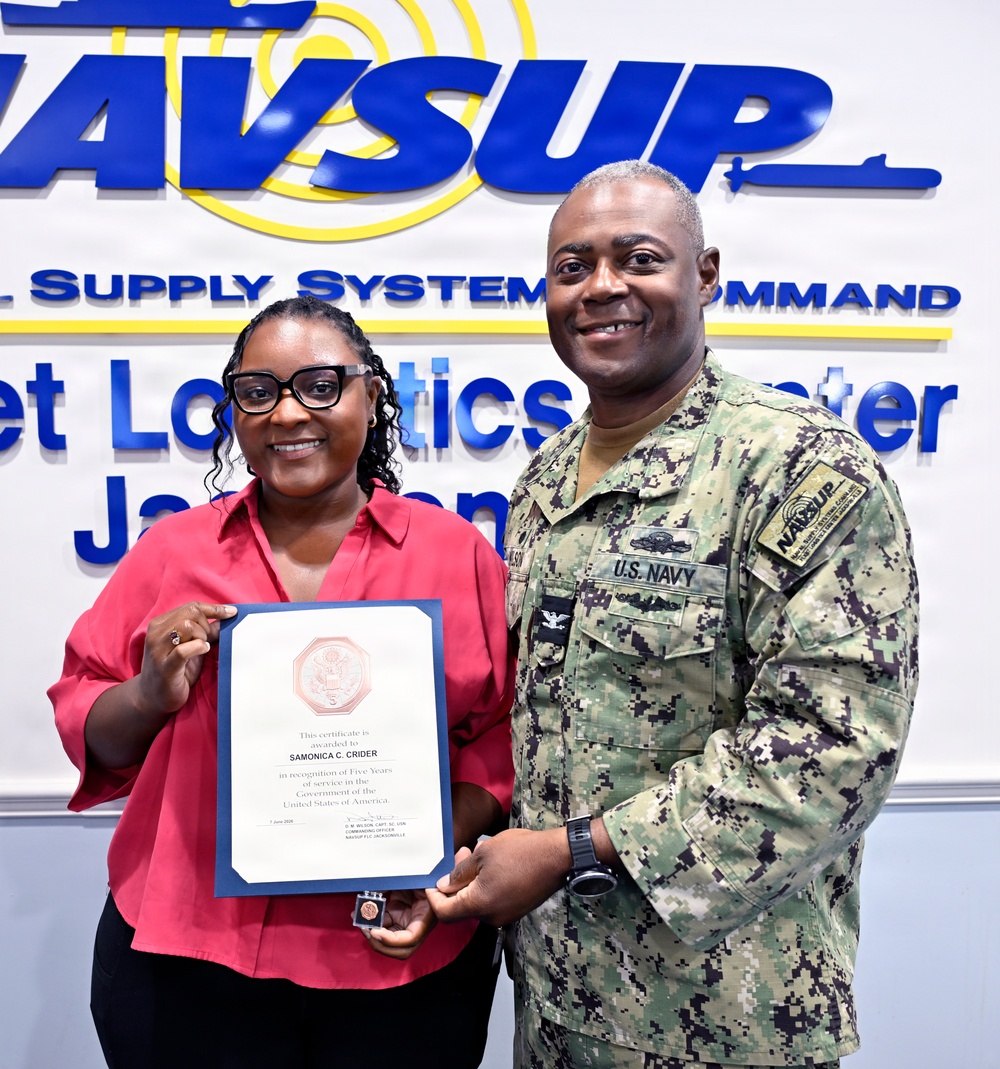 Samonica Crider recognized for length of service