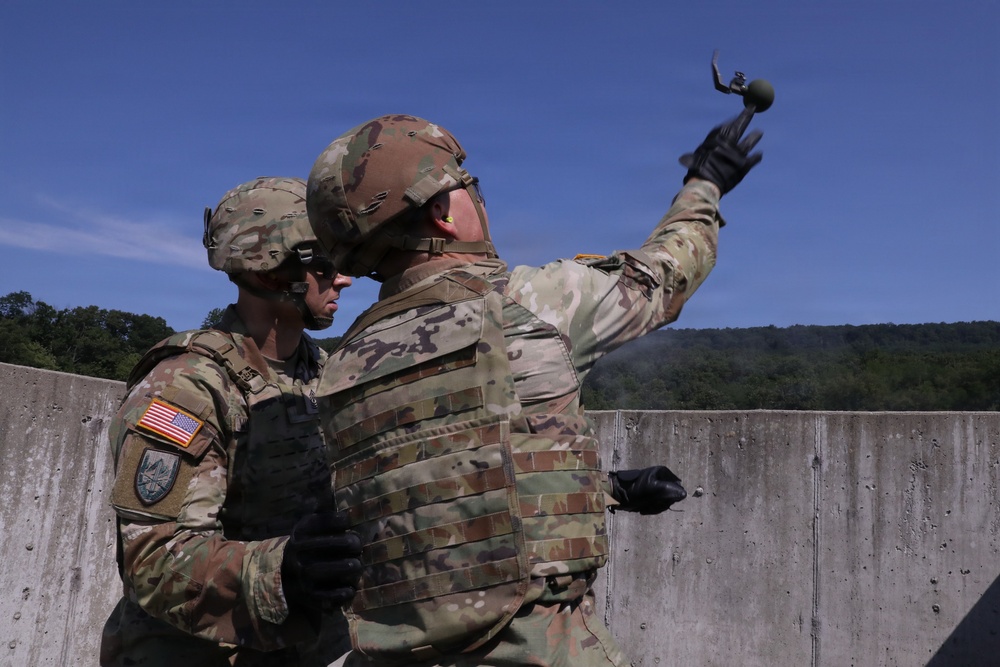 55th Maneuver Enhancement Brigade Conducts Grenade Training