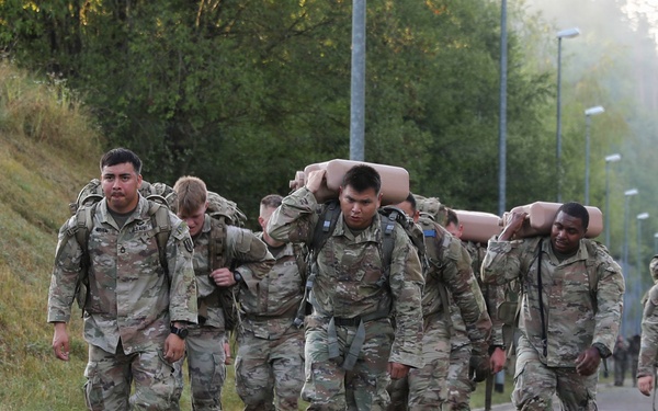 41st Field Artillery Brigade Soldiers conduct team training exercises