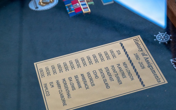 Coast Guard master cutter man retires following 32 years of continuous sea service