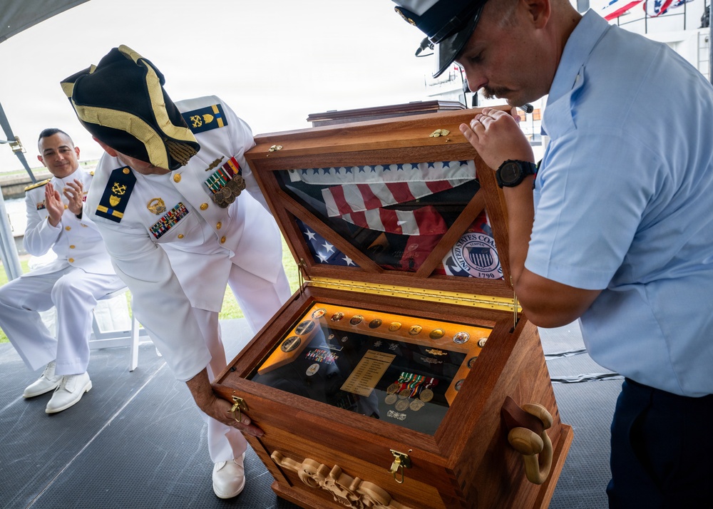 Coast Guard master cutterman retires following 32 years of continuous sea service
