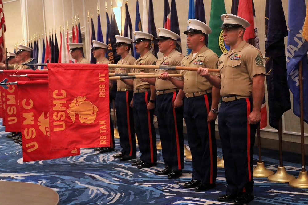 Maj. Sosa Relinquishes Command of Recruiting Station Tampa to Maj. Watson