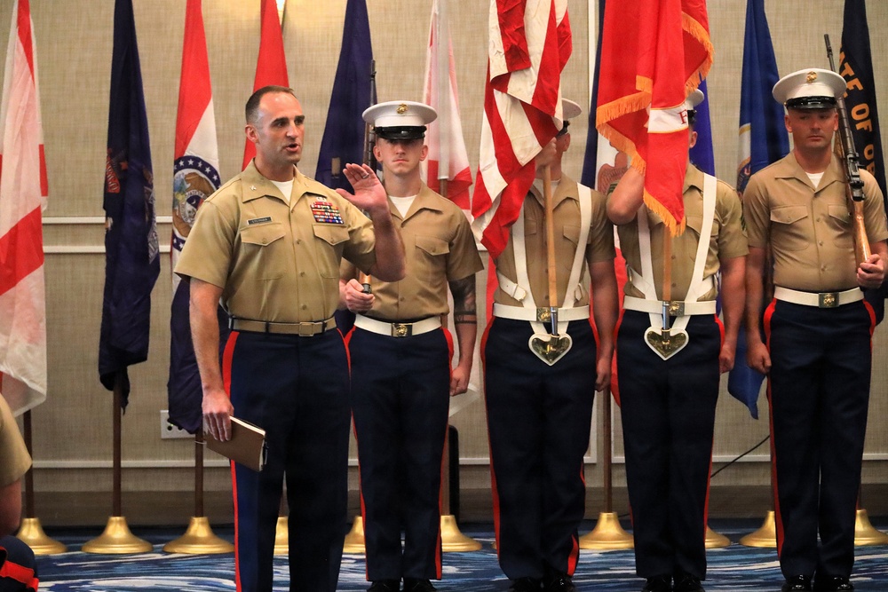 Maj. Sosa Relinquishes Command of Recruiting Station Tampa to Maj. Watson