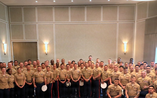 Maj. Sosa Relinquishes Command of Recruiting Station Tampa to Maj. Watson