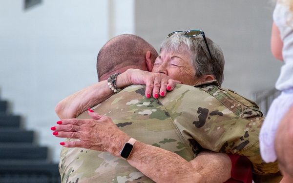 Nebraska National Guard Soldiers return home after Washington mission