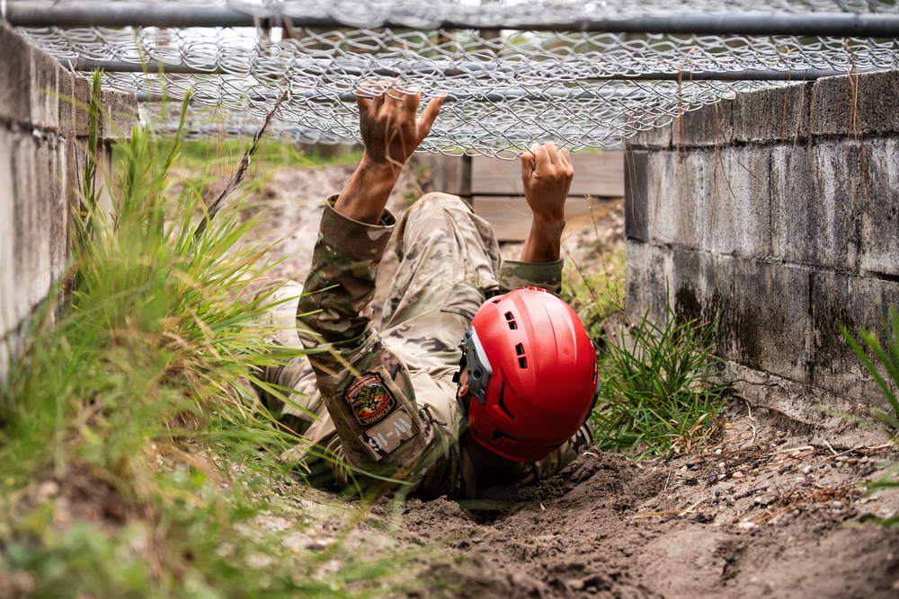 National Best Warrior 2026 competitors challenge themselves through obstacle course