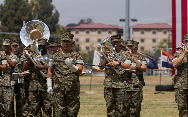 1st Medical Battalion Conducts Change of Command Ceremony