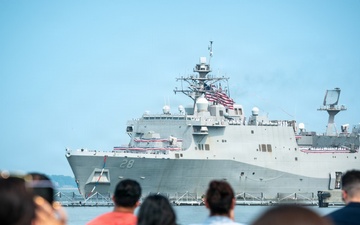 USS Fort Lauderdale Completes Maiden Deployment with Iwo Jima Amphibious Ready Group