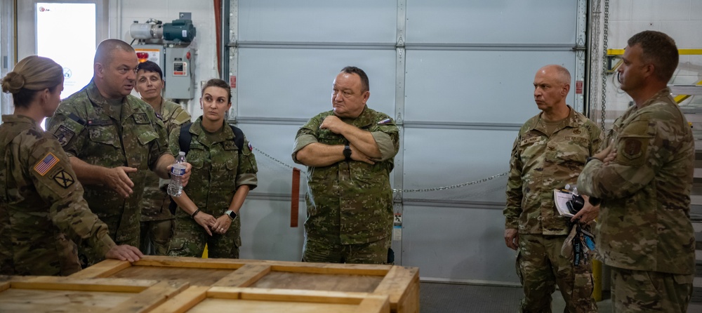 Slovak state partner visits to talk logistics readiness