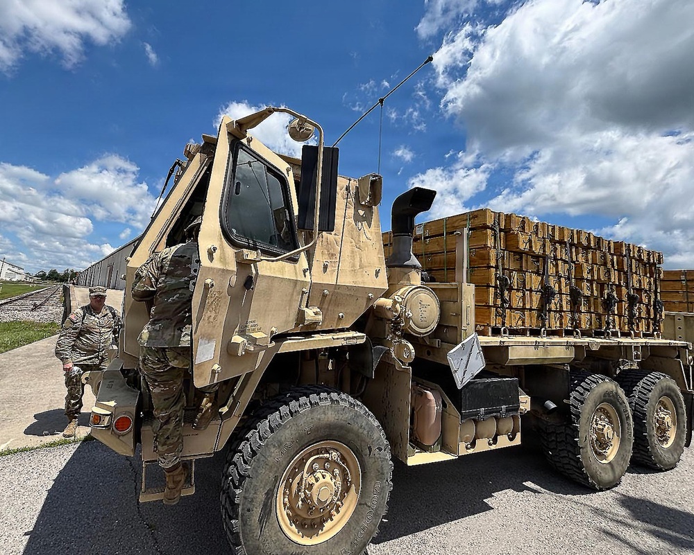 Operation Patriot Press Trains Tennessee Guard Unit at the Blue Grass Army Depot