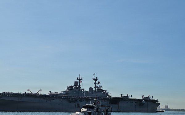 MSRON-4 Provides Waterside Security During International Naval Review 250