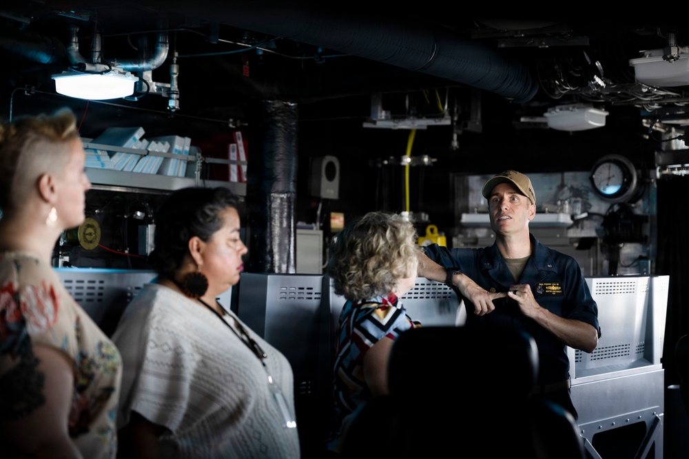 Caltrans Employees Visit NBSD, U.S. Navy Warship