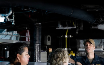 Caltrans Employees Visit NBSD, U.S. Navy Warship