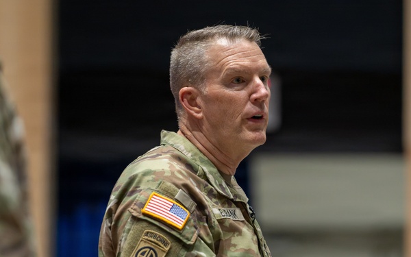 Lt. Gen. Christopher L. Eubank speaks to U.S. Army War College Distance Education Class of 2027
